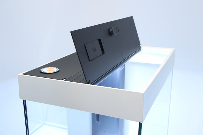 daytime Adapterprofil für JUWEL-Aquarien mit eingesetzter LED-Leuchte