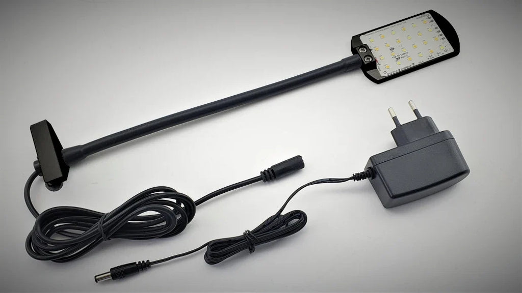 daytime cobra black nano LED Leuchte lieferumfang