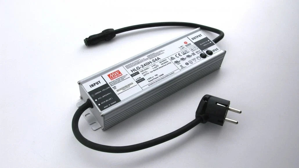 daytime LED-Converter 24V Mean Well Premium 240 Watt mit Plug-and-Play-Anschluss