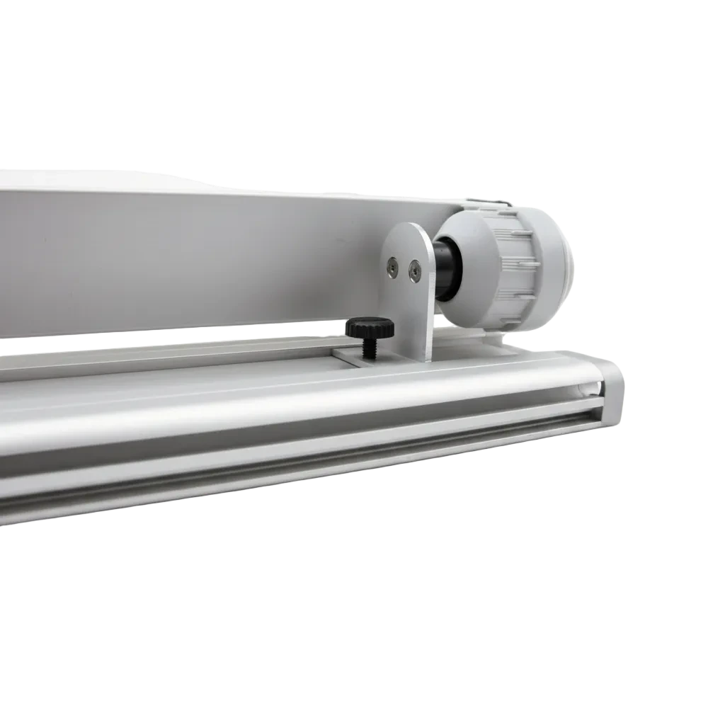 daytime matrix T5-Adapter montiert in einer vorhandenen T5-Röhrenfassung