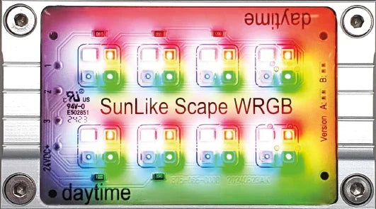 daytime PRO-SLS SunLike-Scape WRGB LED-Modul eingeschaltet mit Weiß-, Grün-, Blau- und Rotlicht