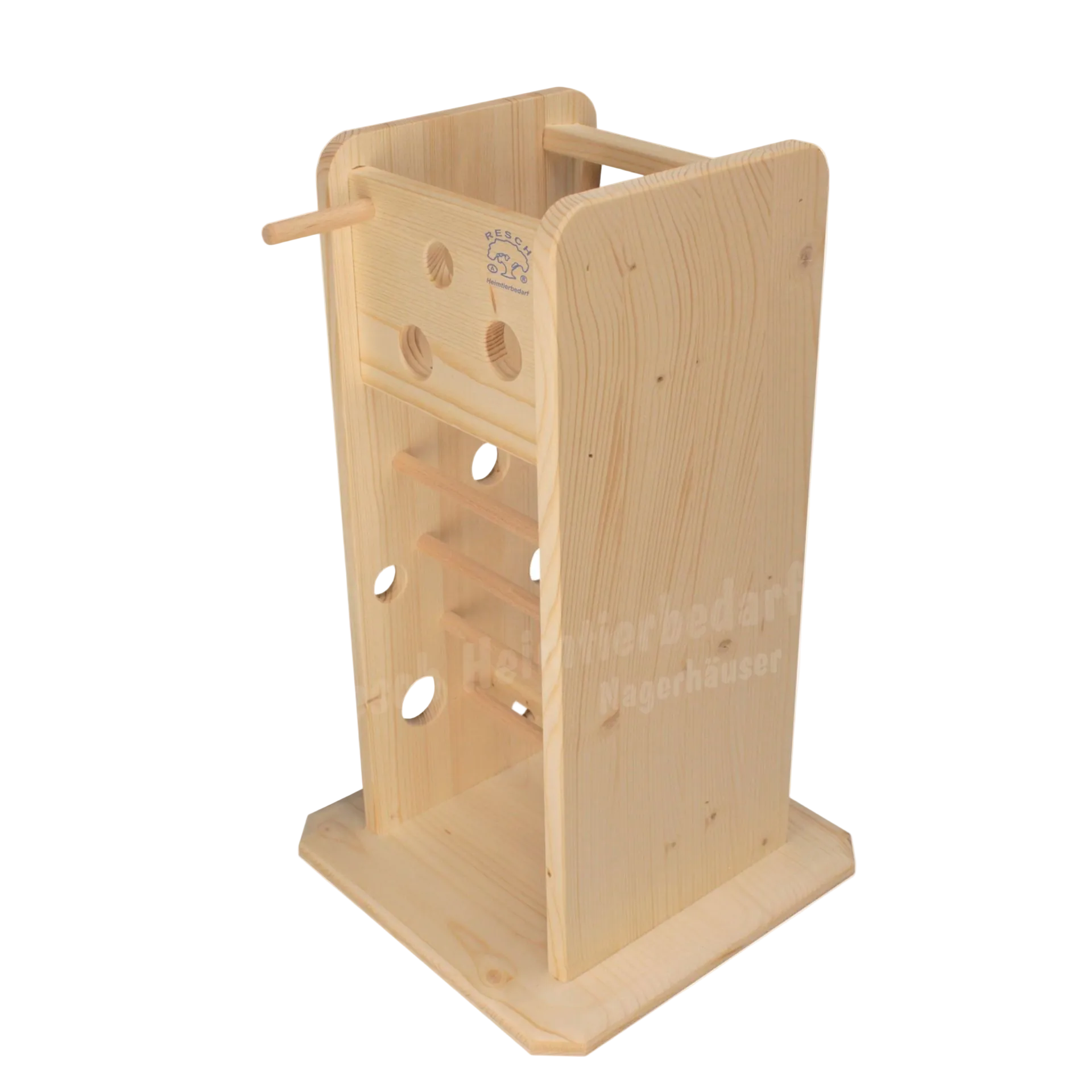 Futterwand des Resch Futterturms mit Öffnungen für Gemüse und Snacks
