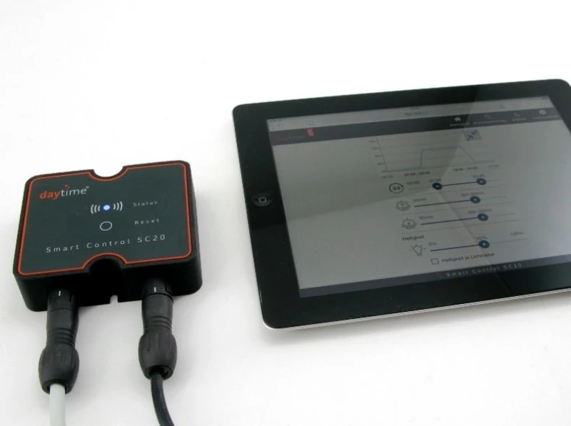 Smart Control SC20 für daytime onex-, matrix- oder pendix-Leuchten Smart Control SC20 für daytime onex-, matrix- oder pendix-Leuchten